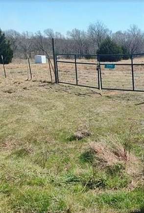 10 Acres of Residential Land for Sale in Bristow, Oklahoma