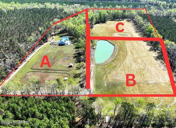 10 Acres of Land for Sale in Burgaw, North Carolina