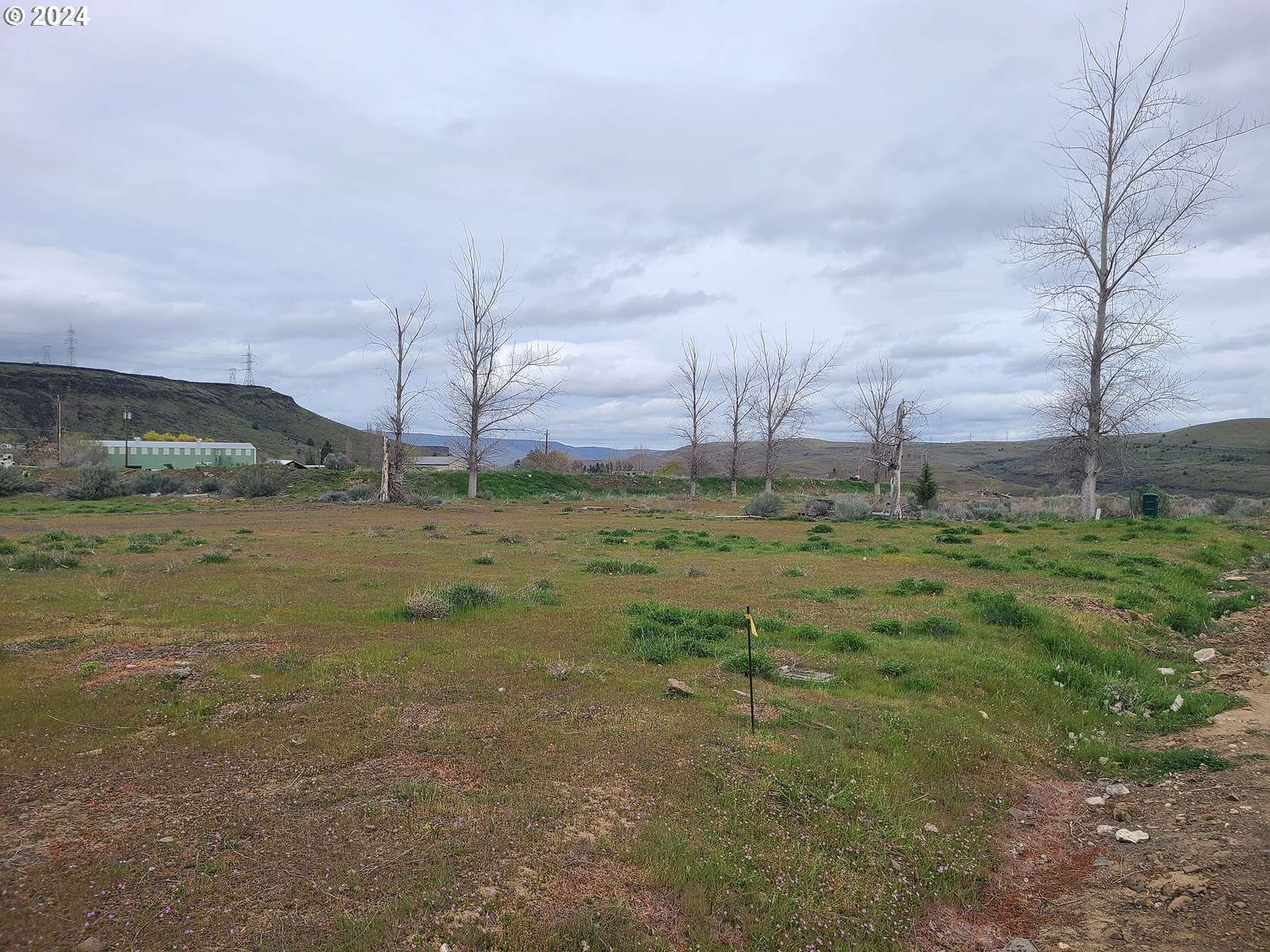 0.24 Acres of Residential Land for Sale in Maupin, Oregon