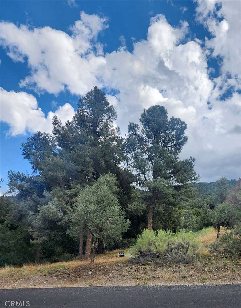 0.26 Acres of Residential Land for Sale in Pine Mountain Club, California