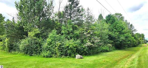 1 Acre of Residential Land for Sale in Clare, Michigan