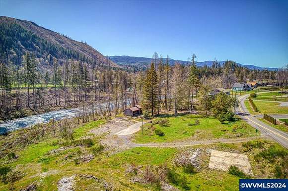 1.7 Acres of Residential Land for Sale in Gates, Oregon