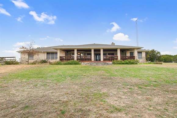 15.1 Acres of Land with Home for Sale in Lampasas, Texas