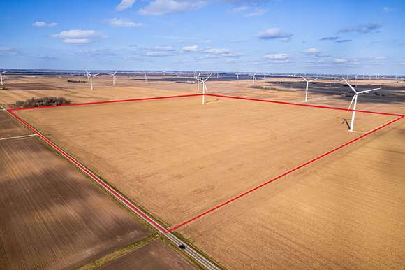 166 Acres of Recreational Land & Farm for Sale in Herscher, Illinois