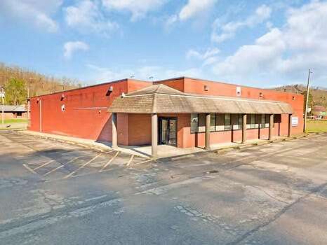 2.5 Acres of Improved Mixed-Use Land for Sale in Prestonsburg, Kentucky