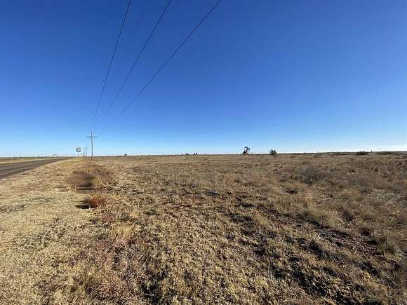 8 Acres of Residential Land for Sale in Levelland, Texas