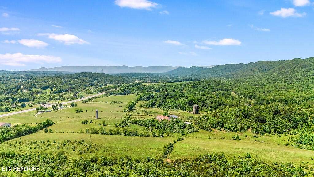 646 Acres of Agricultural Land for Sale in La Follette, Tennessee