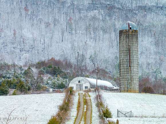 646 Acres of Agricultural Land for Sale in La Follette, Tennessee