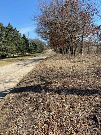 10 Acres of Residential Land for Sale in Manchester, Michigan