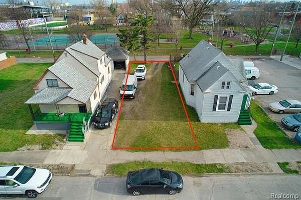 0.07 Acres of Residential Land for Sale in Hamtramck, Michigan
