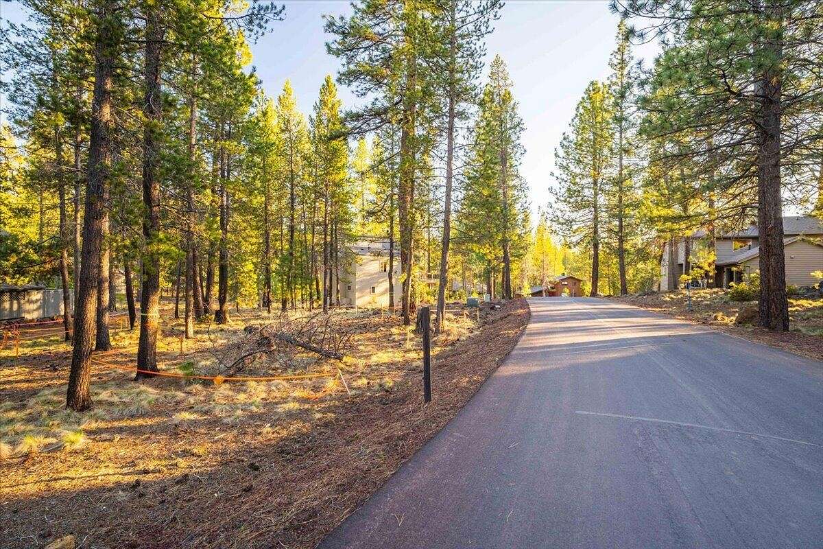 0.23 Acres of Residential Land for Sale in Sunriver, Oregon