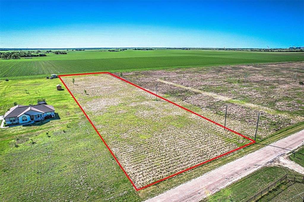 2 Acres of Residential Land for Sale in Taylor, Texas
