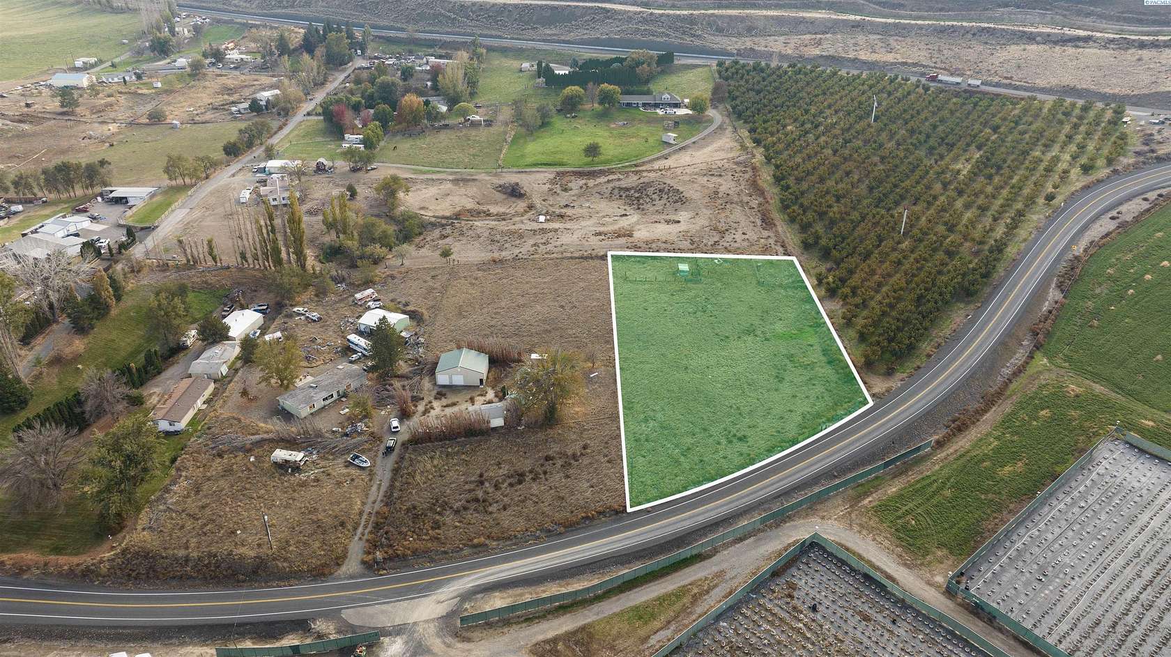 1.4 Acres of Residential Land for Sale in Benton City, Washington