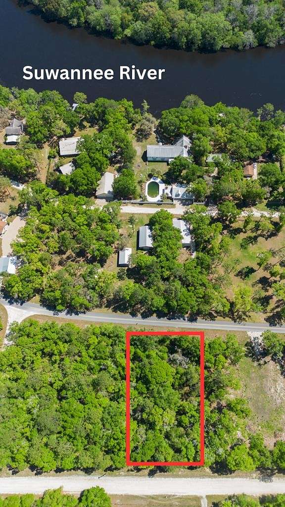 1.1 Acres of Residential Land for Sale in Old Town, Florida