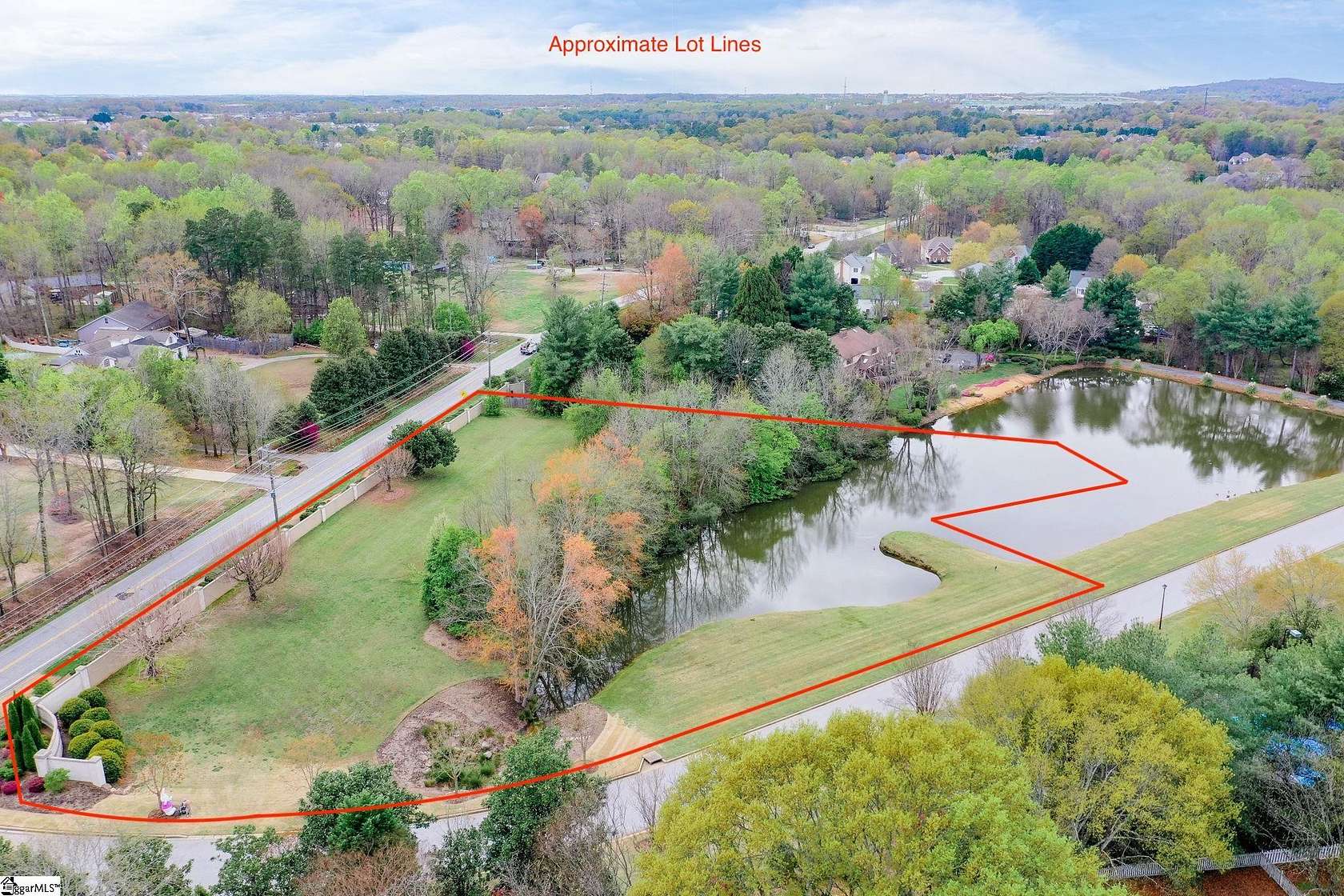 2.5 Acres of Residential Land for Sale in Greenville, South Carolina