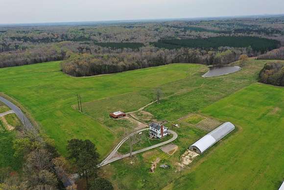 97.7 Acres of Land with Home for Sale in Farmville, Virginia