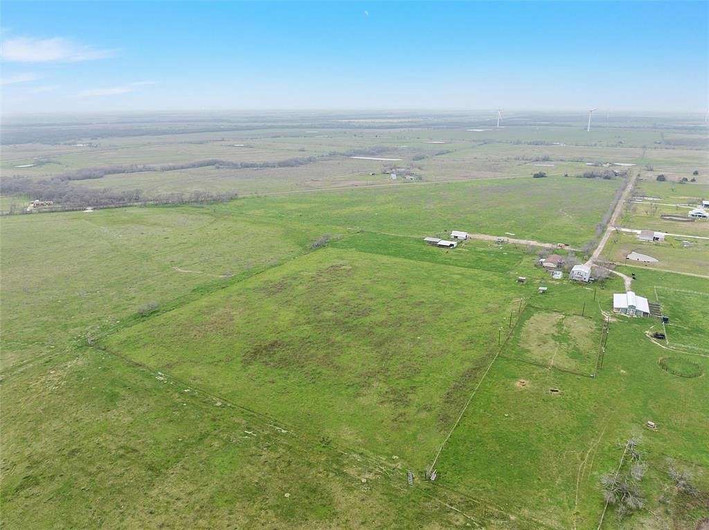 40 Acres of Agricultural Land for Sale in Groesbeck, Texas