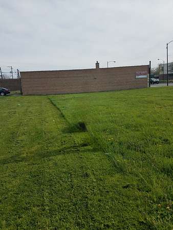 0.3 Acres of Commercial Land for Sale in Chicago, Illinois