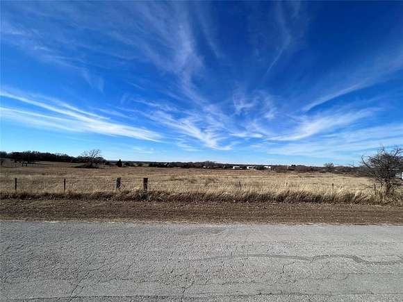 9.8 Acres of Land for Sale in Decatur, Texas