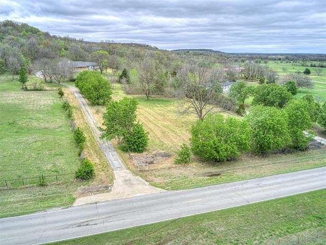4.5 Acres of Residential Land with Home for Sale in Sperry, Oklahoma