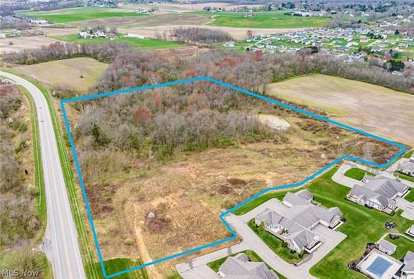 9.5 Acres of Residential Land for Sale in Zanesville, Ohio