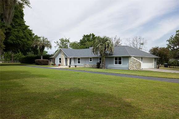 5.3 Acres of Land with Home for Sale in Alachua, Florida