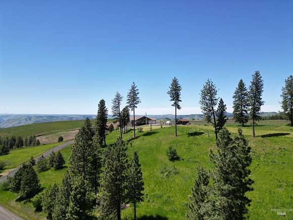 9.8 Acres of Residential Land with Home for Sale in Kamiah, Idaho