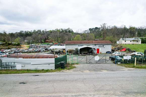 2.6 Acres of Mixed-Use Land for Sale in Morristown, Tennessee