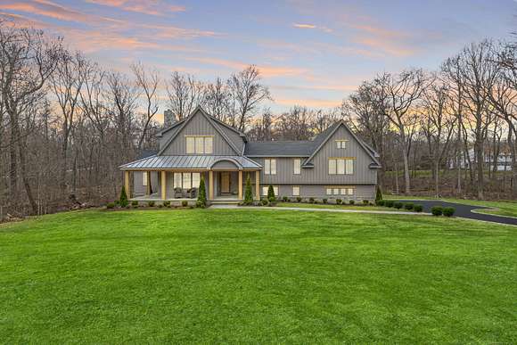 2.9 Acres of Residential Land with Home for Sale in New Canaan, Connecticut