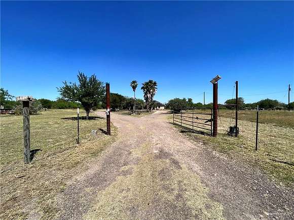 5 Acres of Residential Land with Home for Sale in Rio Grande City, Texas