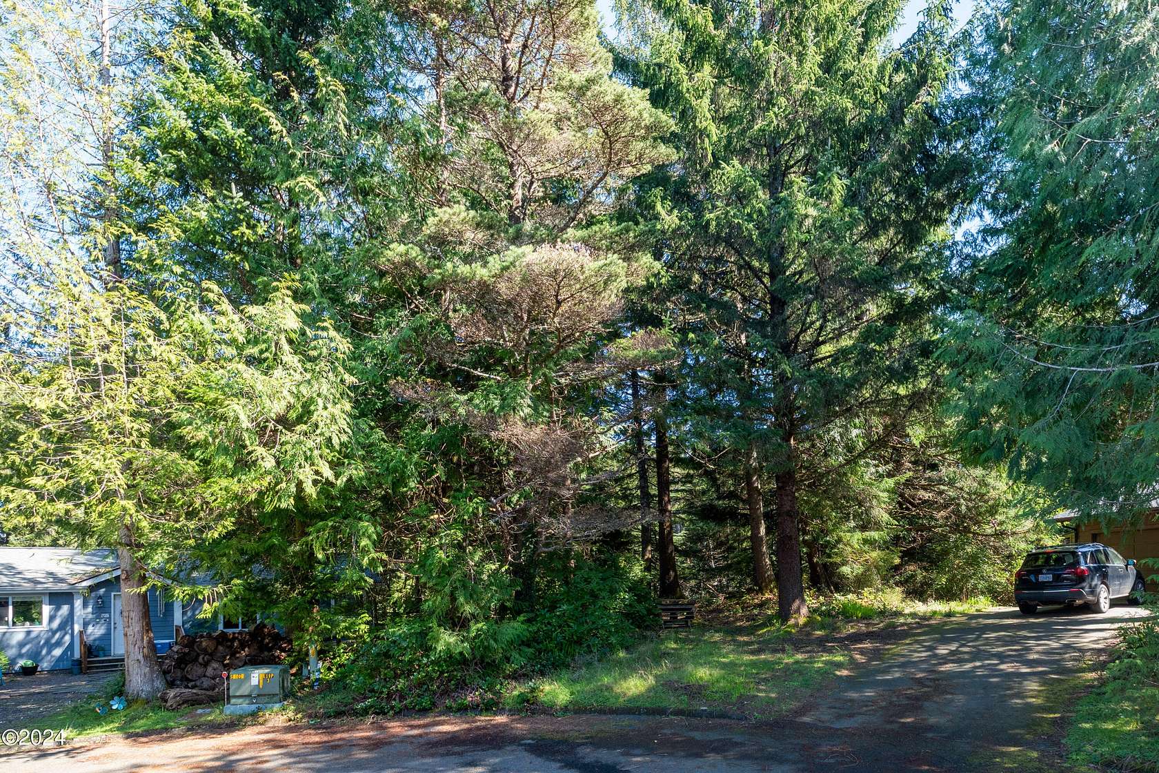 0.16 Acres of Residential Land for Sale in Waldport, Oregon