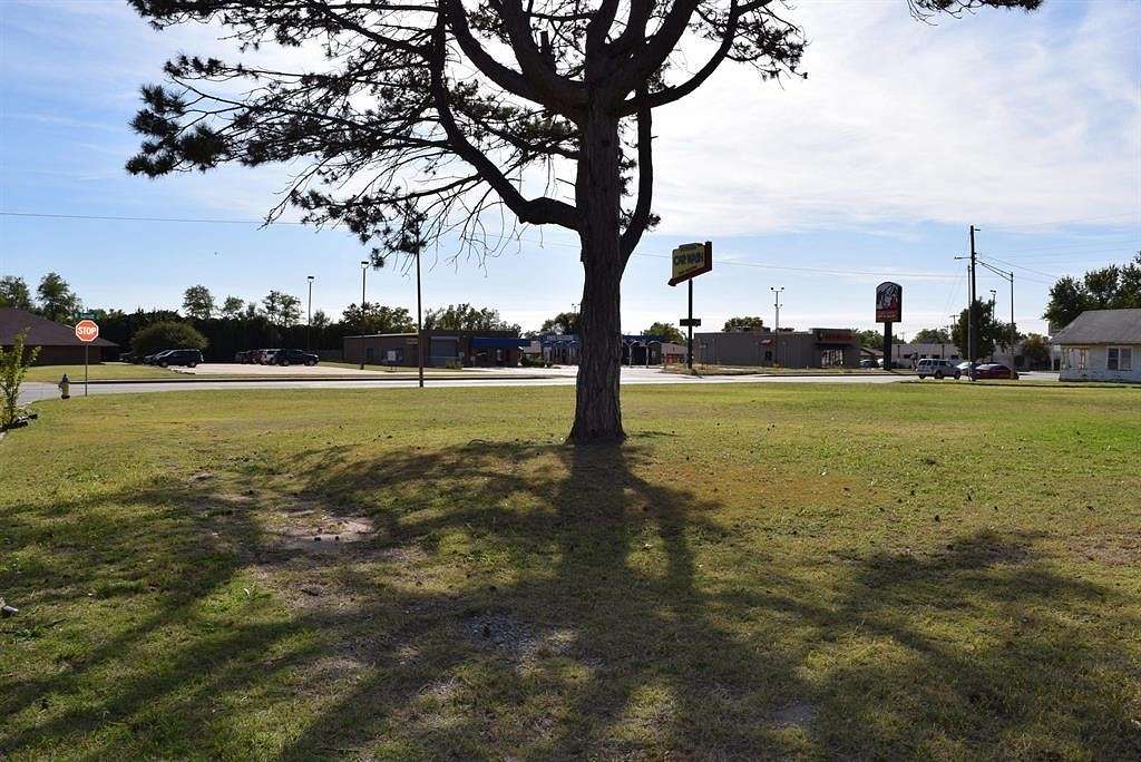 0.5 Acres of Residential Land for Sale in Enid, Oklahoma