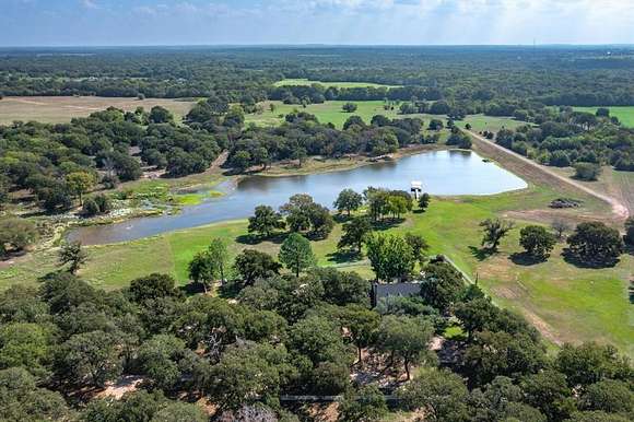 118.46 Acres of Land with Home for Sale in Mabank, Texas