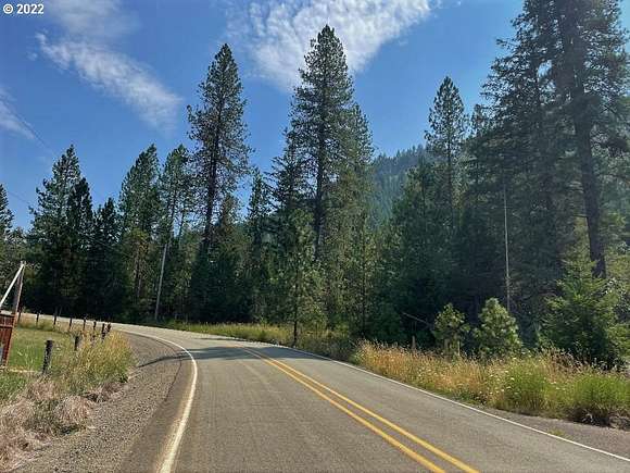 4.61 Acres of Residential Land for Sale in Glendale, Oregon - LandSearch