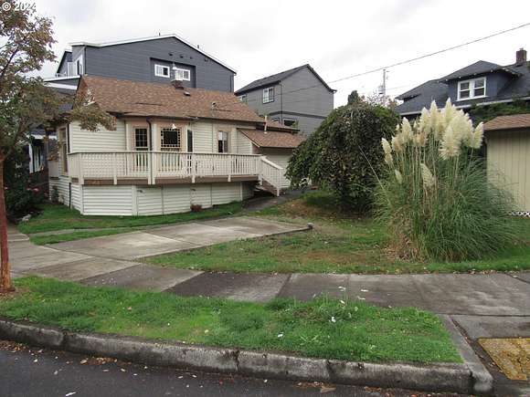 0.07 Acres of Residential Land for Sale in Portland, Oregon