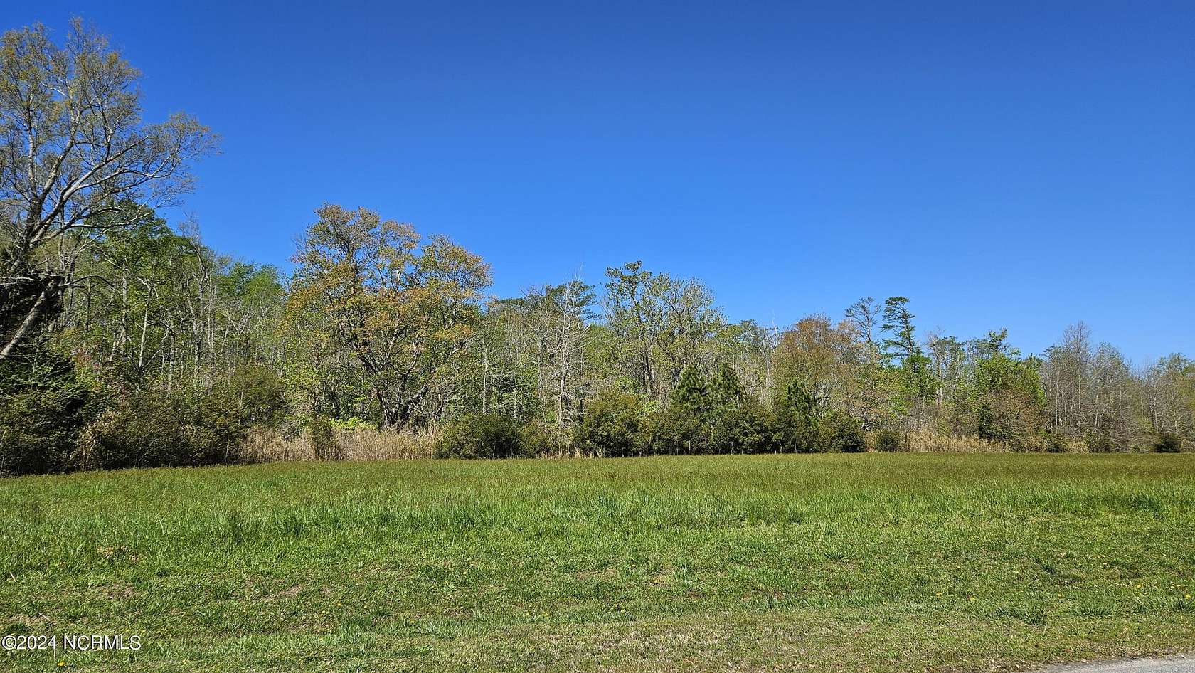 3.7 Acres of Residential Land for Sale in Elizabeth City, North Carolina