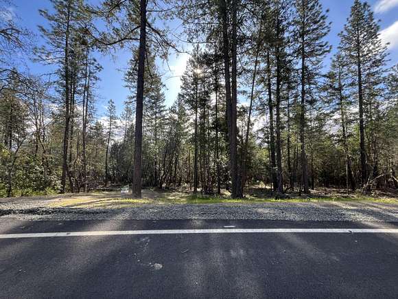 2.1 Acres of Residential Land for Sale in Grants Pass, Oregon
