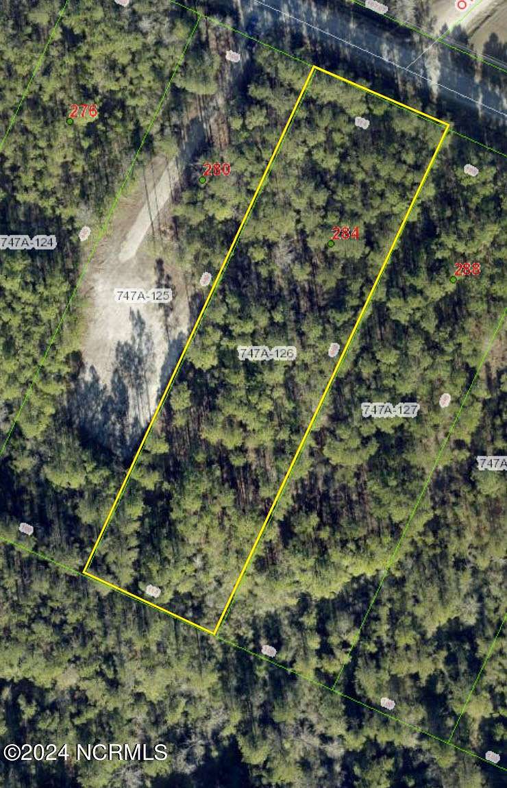 1.2 Acres of Residential Land for Sale in Holly Ridge, North Carolina