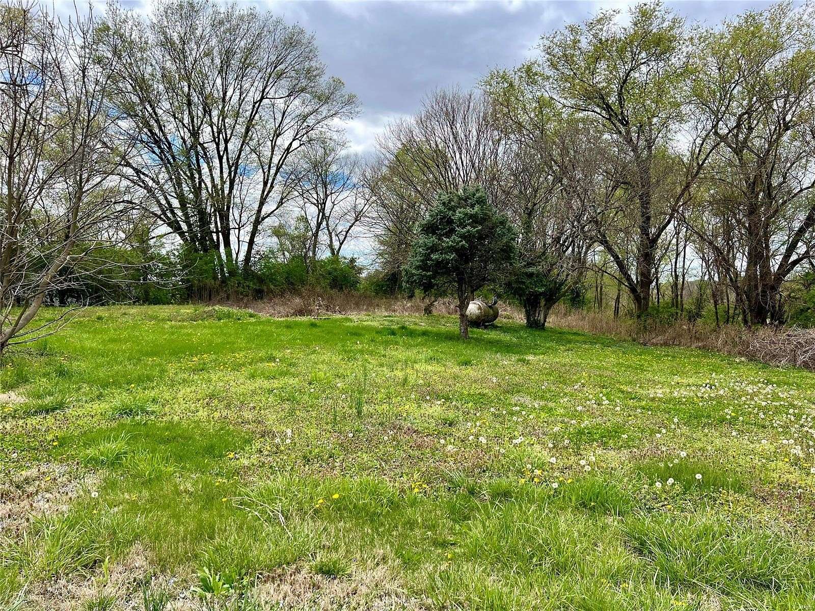 1.1 Acres of Residential Land for Sale in Millstadt, Illinois