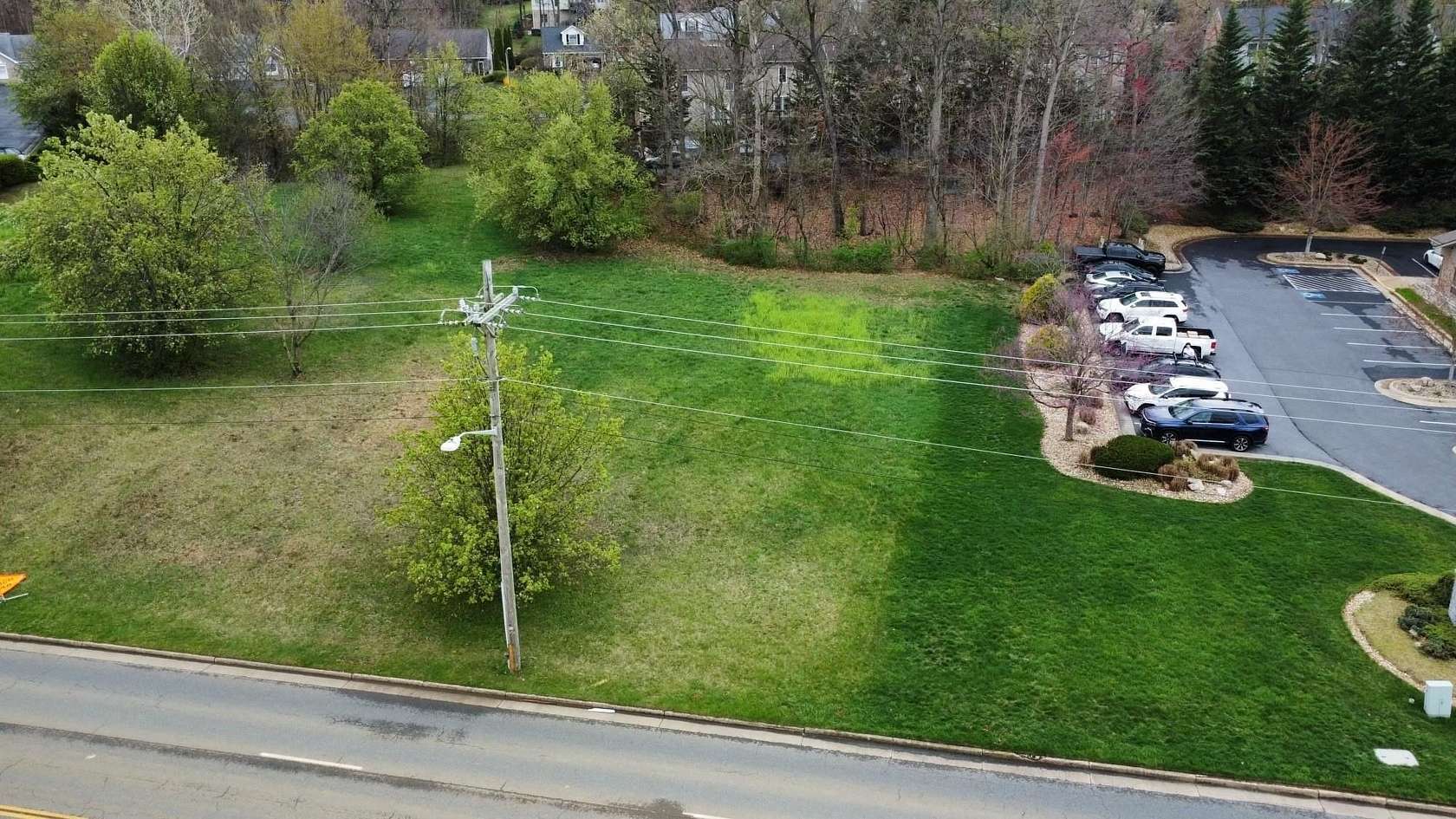 1.28 Acres of Mixed-Use Land for Sale in Harrisonburg, Virginia