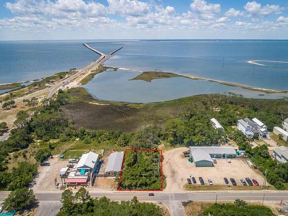 0.28 Acres of Commercial Land for Sale in St. George Island, Florida