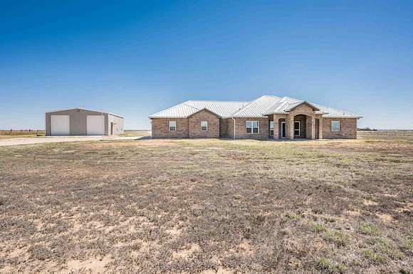 16.7 Acres of Land for Sale in Canyon, Texas