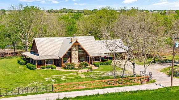 20.3 Acres of Land with Home for Sale in Whitewright, Texas