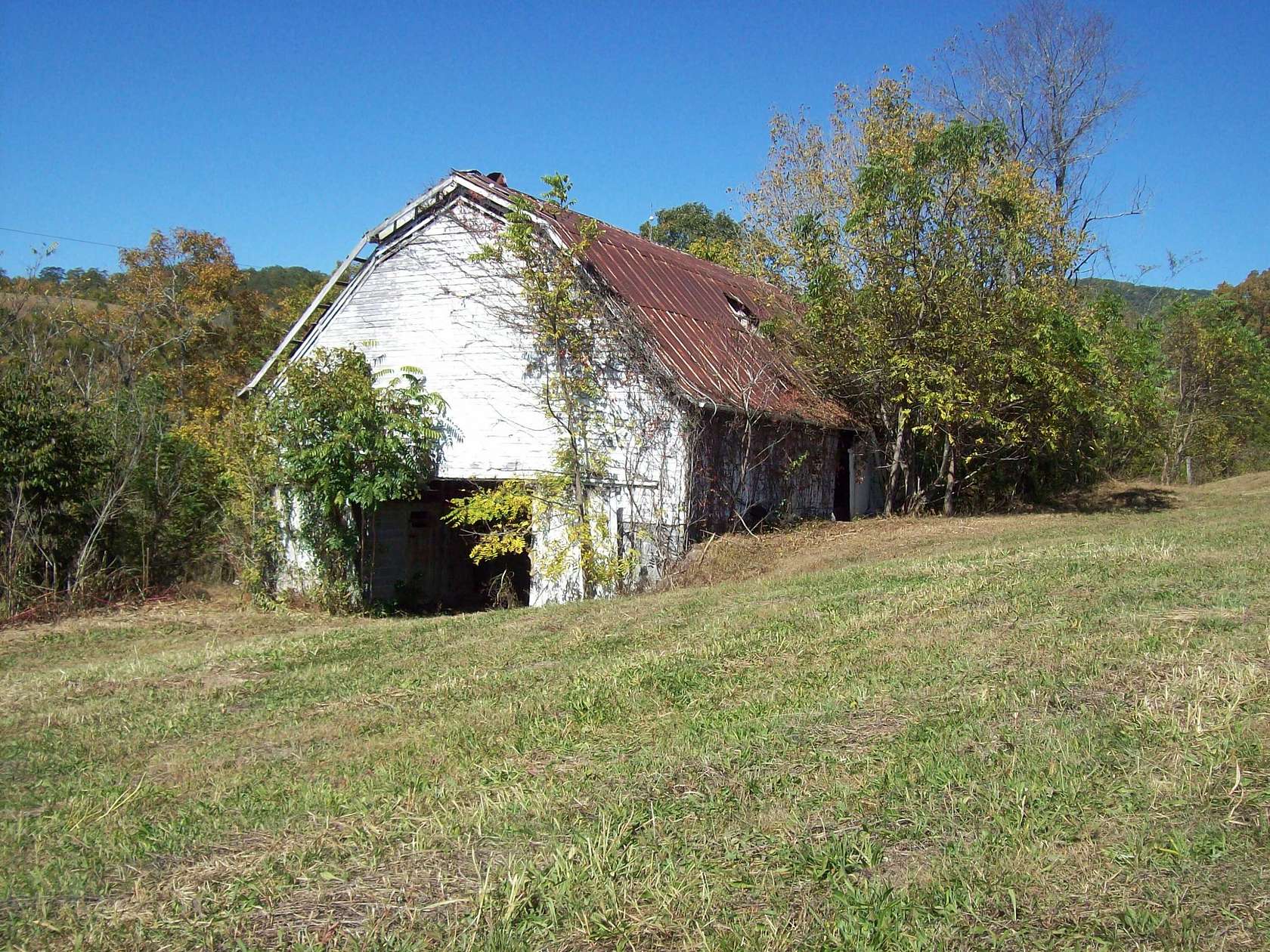 22 Acres of Agricultural Land for Sale in Sneedville, Tennessee