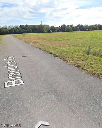 0.29 Acres of Residential Land for Sale in Moore Haven, Florida