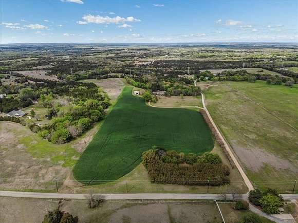 39.6 Acres of Agricultural Land with Home for Sale in Sherman, Texas