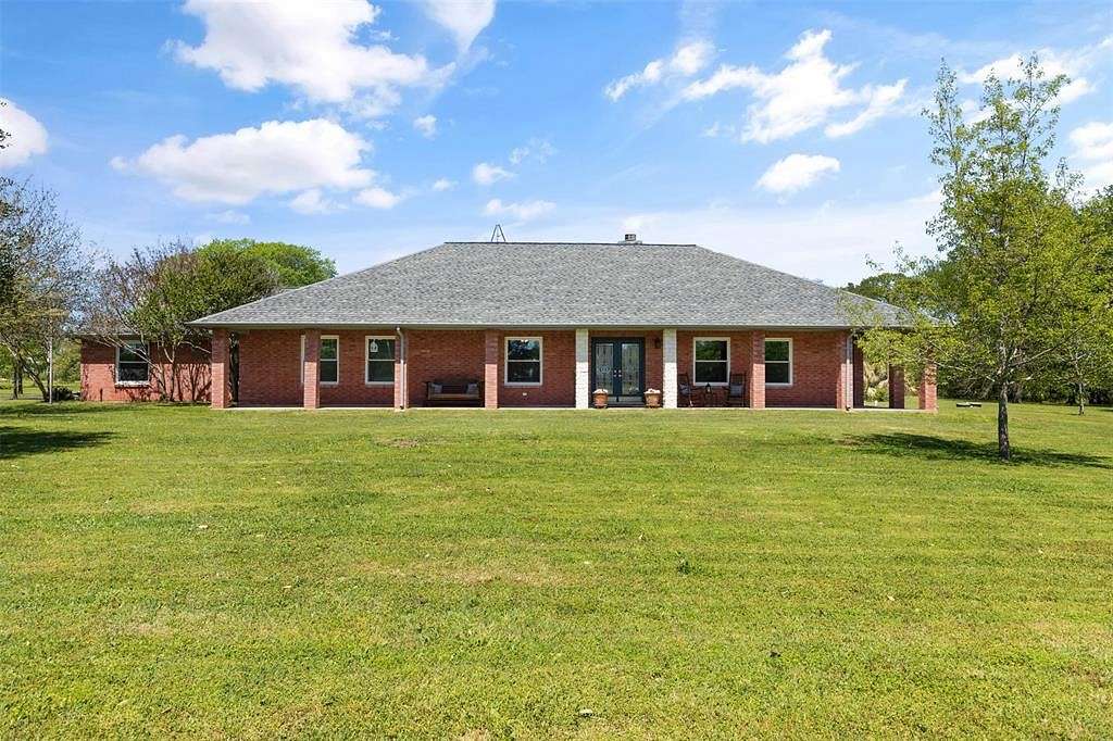 6.5 Acres of Residential Land with Home for Sale in Cleburne, Texas