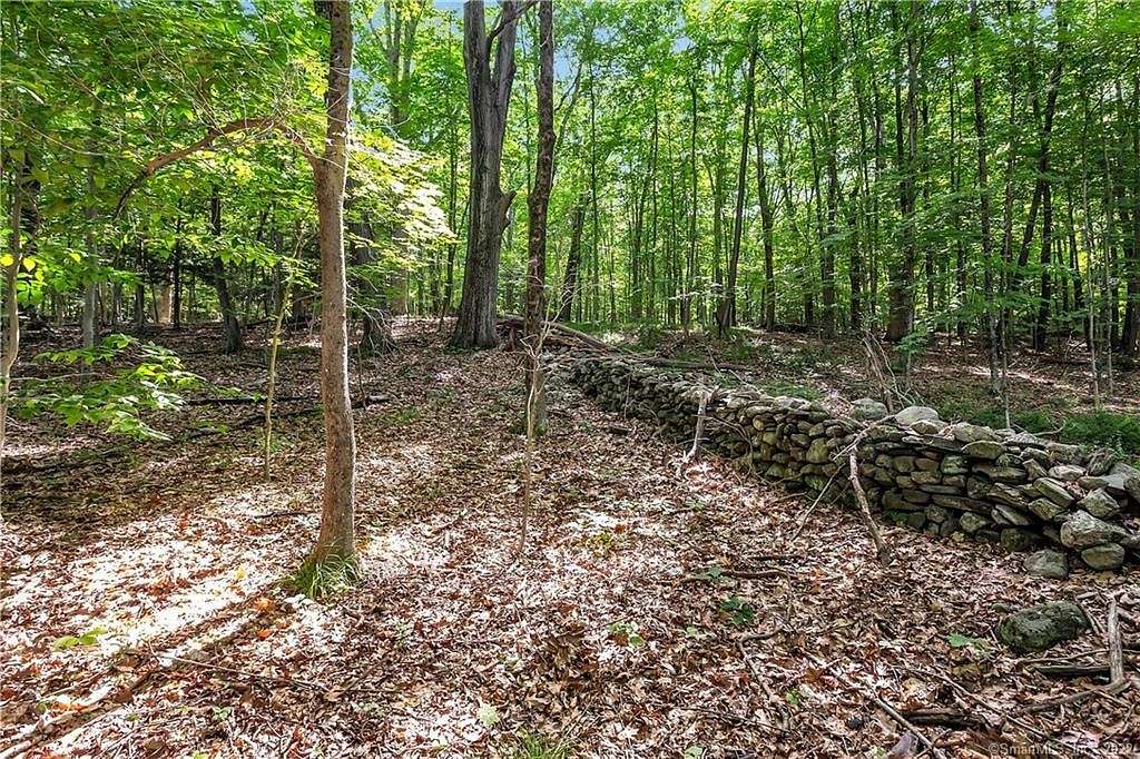 8.6 Acres of Residential Land for Sale in Roxbury, Connecticut