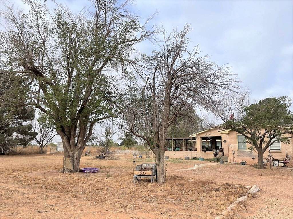 8.5 Acres of Residential Land with Home for Sale in Midland, Texas