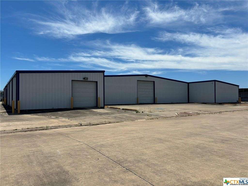 2.3 Acres of Improved Commercial Land for Lease in Victoria, Texas